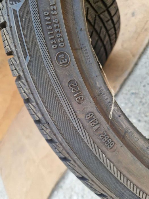 2 Barum R19 225/45 Зимни гуми  DOT3122