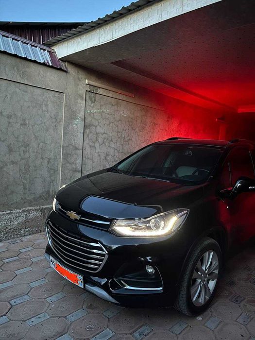 Трекер келисимли бахада сатылады