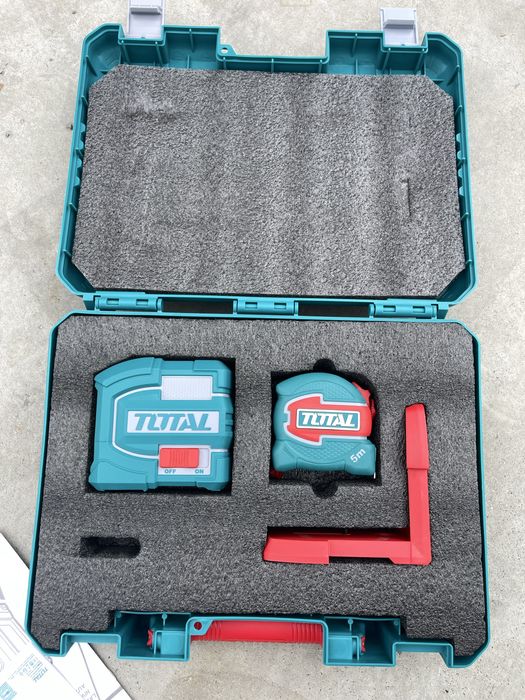 Total - nivela laser interior cu raza verde