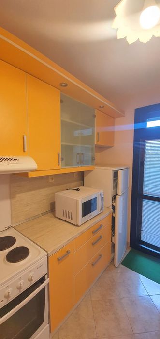 Дава се под наем Тристаен апартамент в Пловдив, Каменица 2 - 120 кв.м за 600 € - Снимка #3