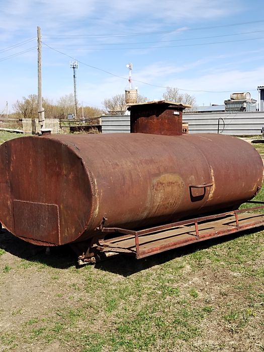 Продам ёмкость для воды