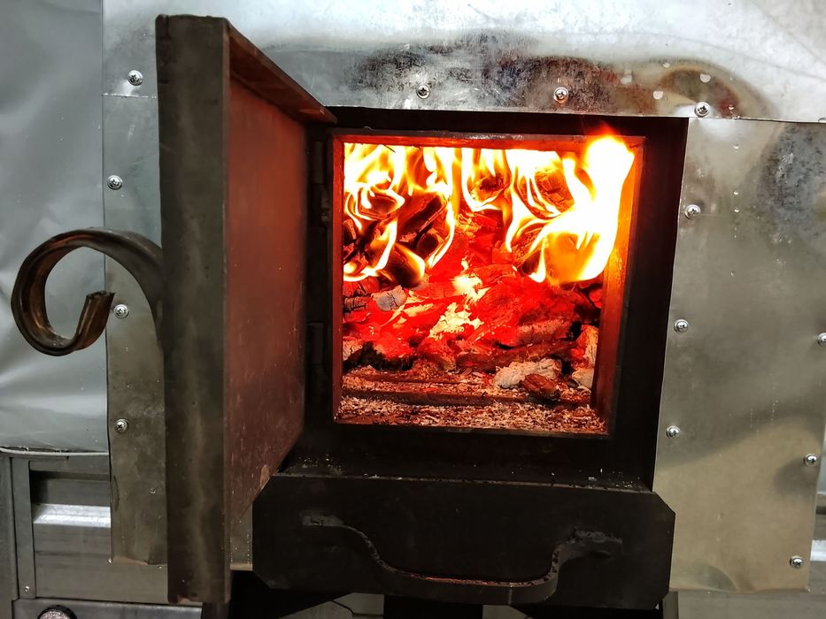 Баня на дровах прицеп