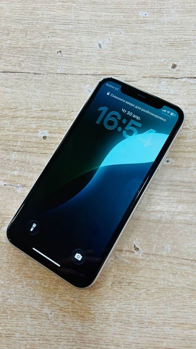 Iphone 11 72 xotira 128  ideal