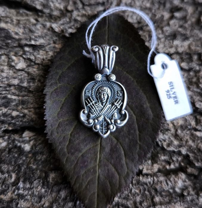 Сребърен кръст, медальони