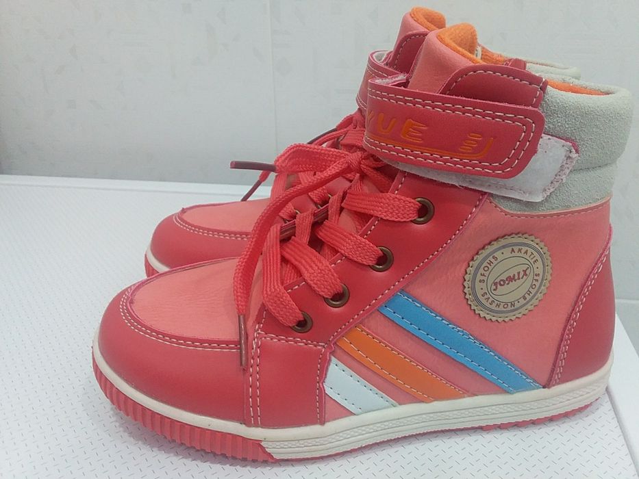 Новые ботиночки на девочку