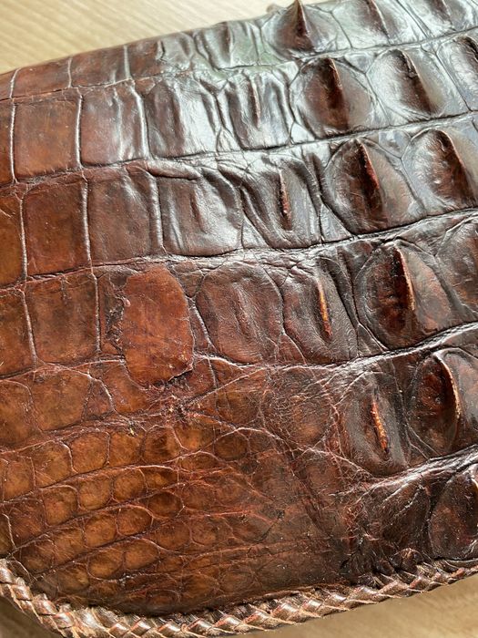 Сумка из крокодиловой кожи