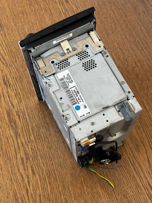 Navigatie originala audi A4 b6-b7 cod: 8E0035192S