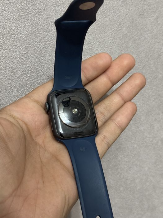 Продам Apple watch