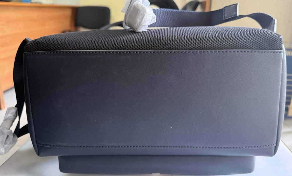 кожена раница Bally, модел Harys