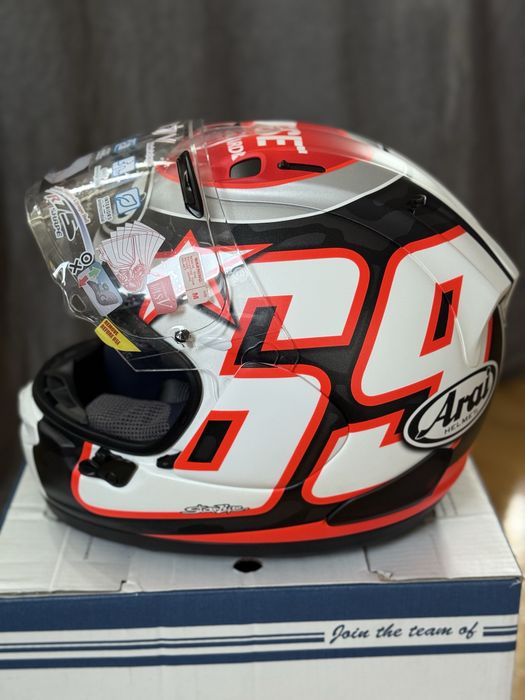 Arai RX-7V - S/M/L + Shark Aeron - S