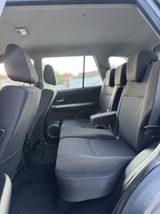 Suzuki Grand Vitara/1.9DDiS/4x4/Diff-lock/2010/absolut impecabil !