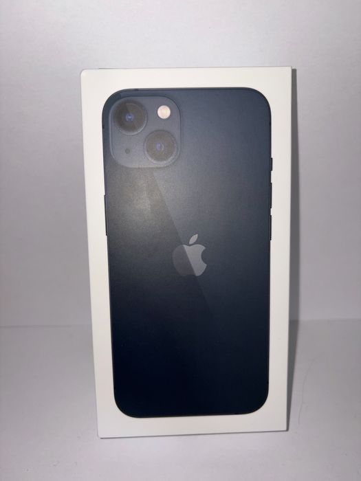 iPhone 13 128 GB (100% живот на батерията )