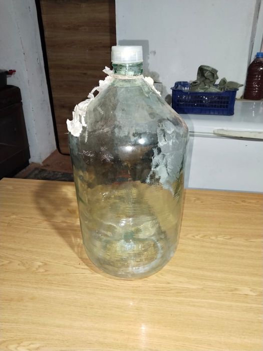 Стеклянные бутылки