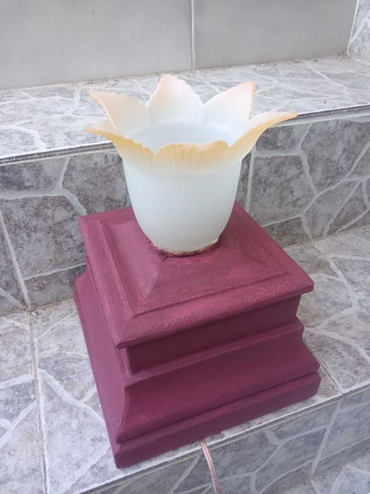 Настолна лампа EPS