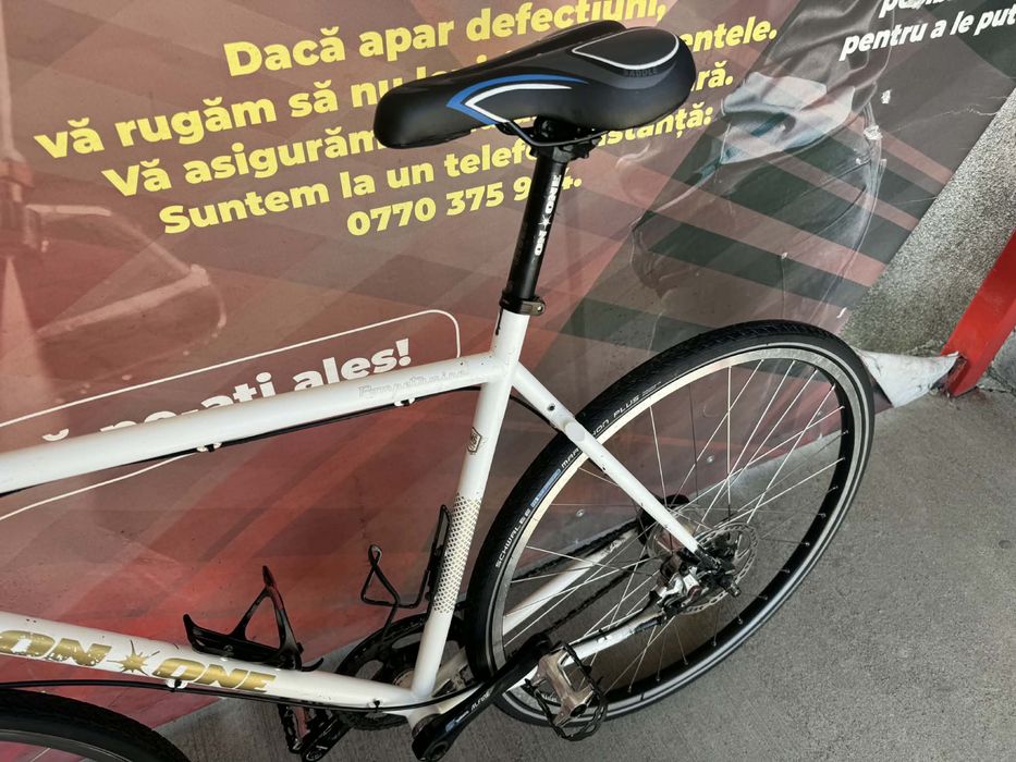 Bicicletă cursiera on-one