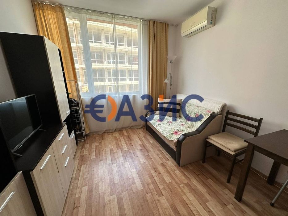 Продава се Двустаен апартамент в к.к. Слънчев бряг - 48 кв.м за 1219 €/кв.м - Снимка #2