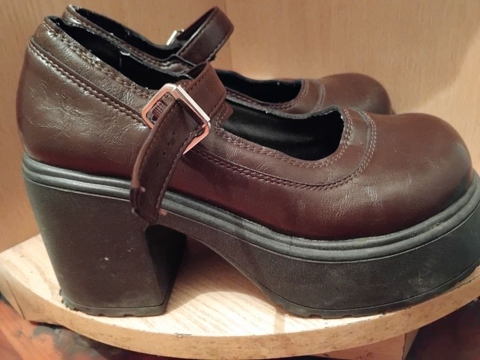 тулфи на высокой подошве