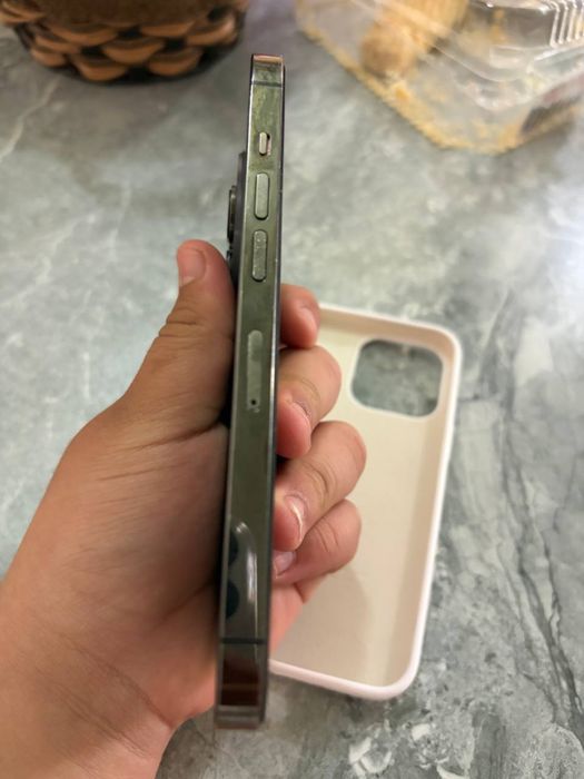 Iphone 13 pro orginal yangidek