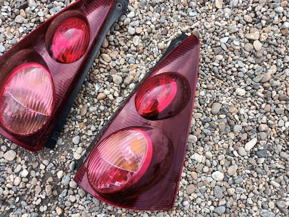 ляв и десен стоп за ситроен ц1 пежо 107 CITROEN C1 PEUGEOT 107