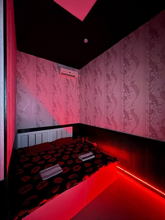 Bez zaks Chilonzor mehmonxona gastinitsa