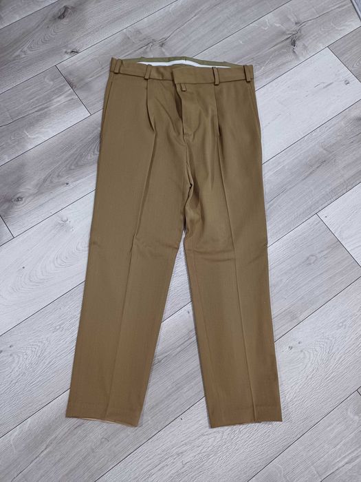 Costum cadre militare