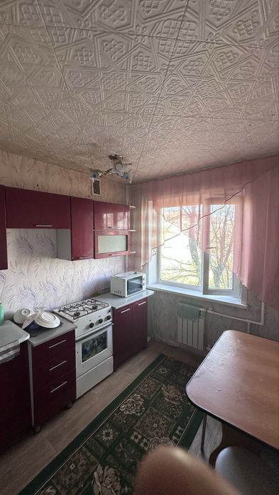 Сдается  двух ком квартире в шахане