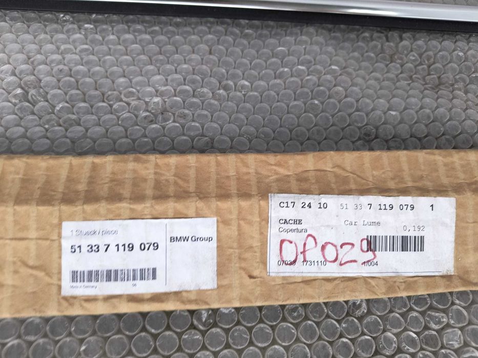 Ornament Geam Față Stânga BMW Seria 3 E92 / E93 2007-2013 Cod OEM 51337119079 (1C4)