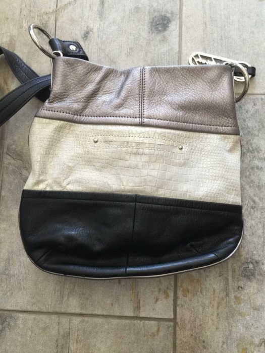 Оригинална B Makowsky Чанта през Рамо от Естесвена Кожа в 3 Цвята