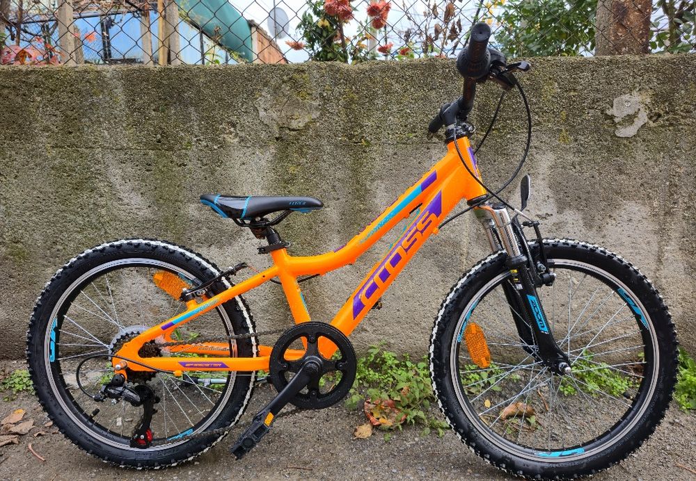 Като нов Алуминиев Детски велосипед 20цола 6 скорости Cross