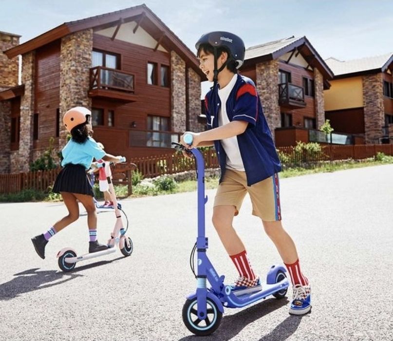 Электросамокат Ninebot Zing E8 в отличном состояние