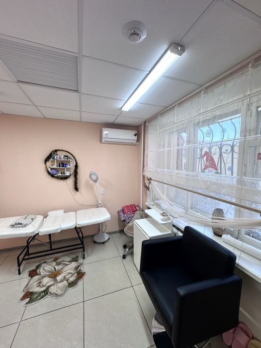 Комерческая недвижимость Парикмахерская Салон Красоты