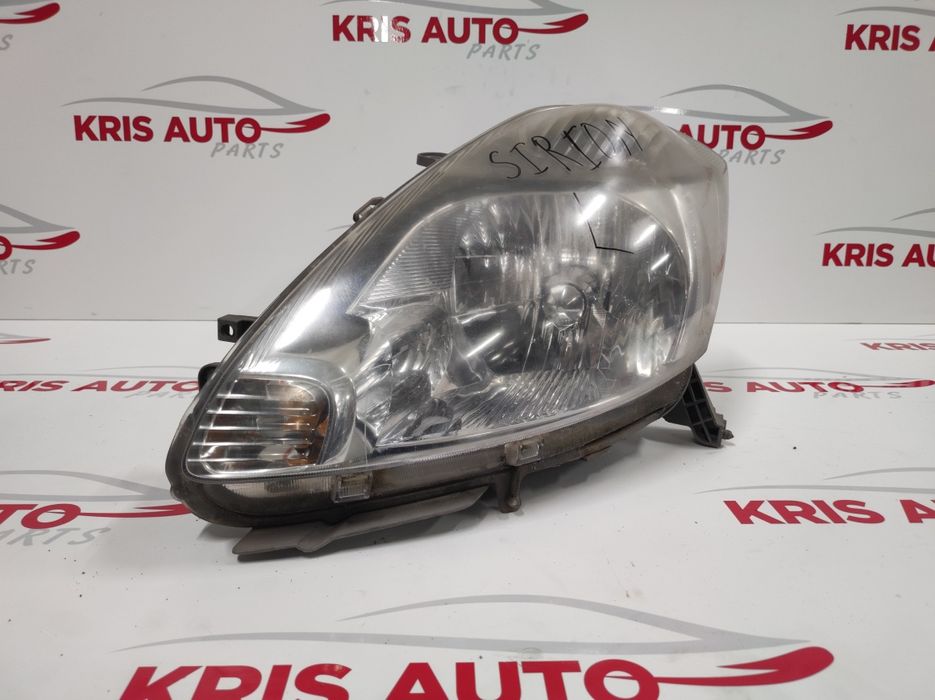 Ляв фар за Daihatsu Sirion / Дайхатсу Сирион 2006г