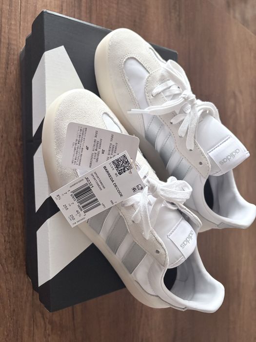 Кроссовки Adidas Barreda Decode