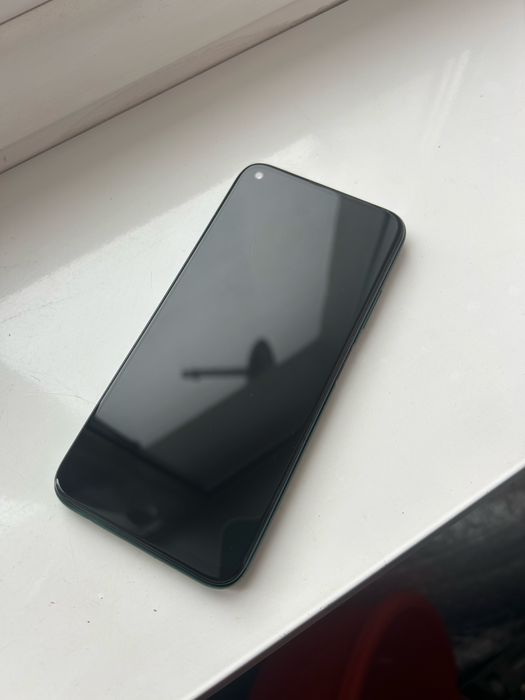 HUAWEI P40 lite в перфектно състояние