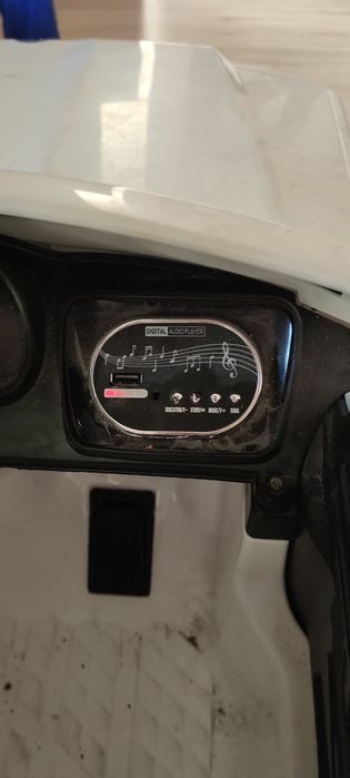 Детский автомобиль Тайота