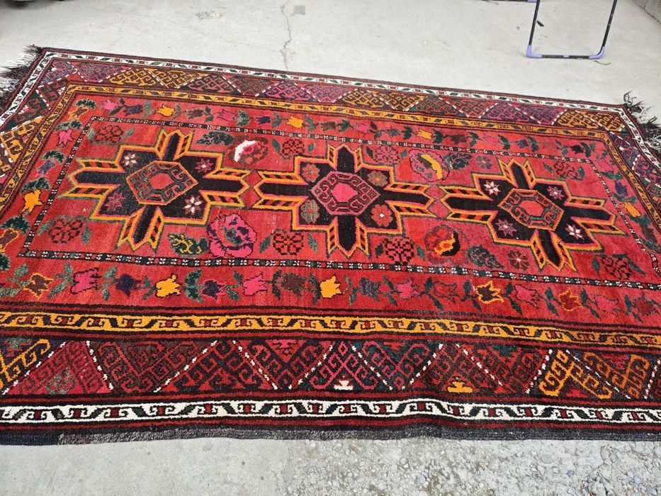 Gilam qo'lda qilingan 60 yillik