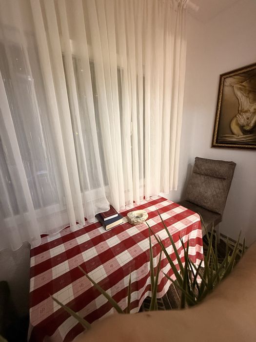 Apartamnet 2 camere decomnadat