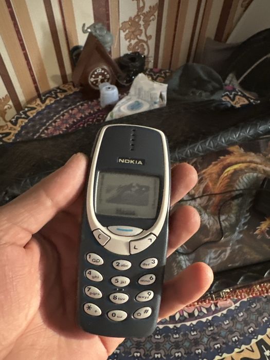 Нокия 3310  зарядку