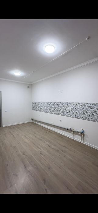 Срочно!!! Продается 2 ком. квартира в ж/к “Nur hayat”