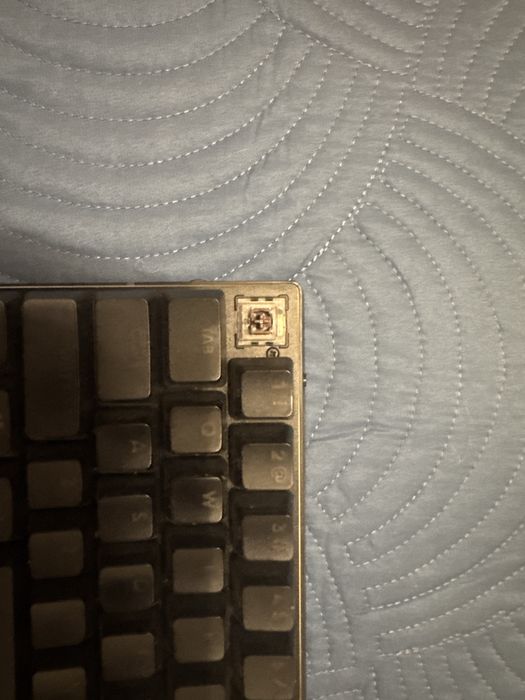 Клавиатура Логитеч х60