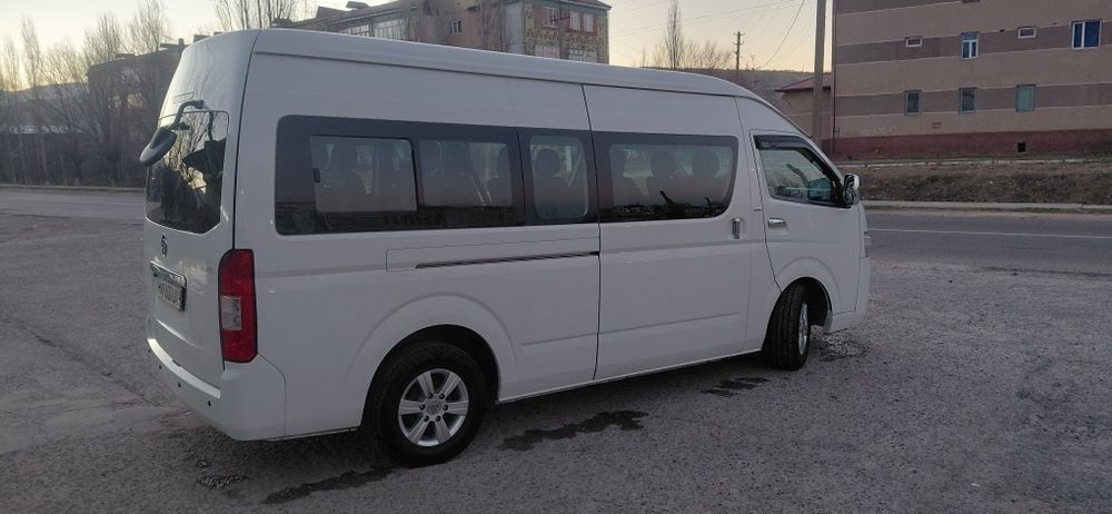 Foton cs2 rayal salon.