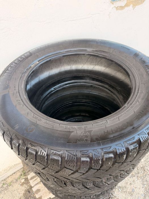Продам шины на 15 Michelin