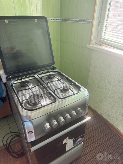 Продам Газ плиту с грилем