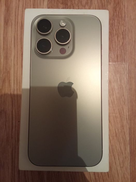 Продается Айфон 15 про