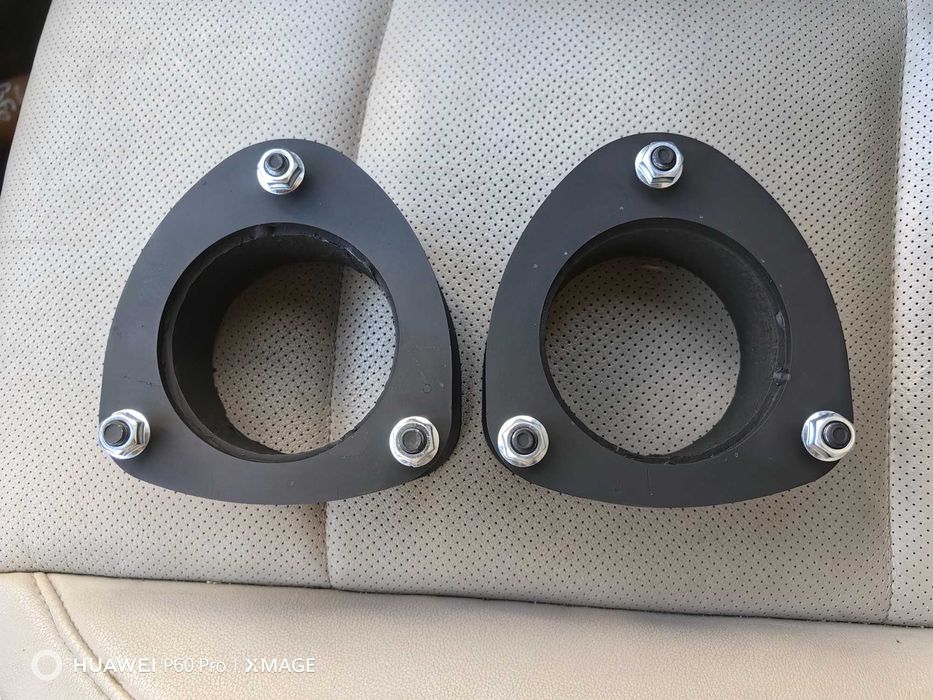Подложки за субару lift kit