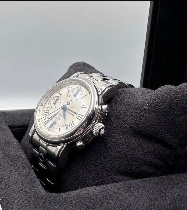 Швейцарские часы Montblanc chronograph