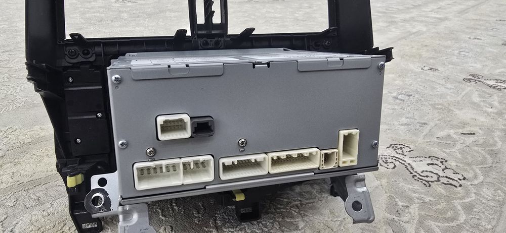 Магнитола на прадо 150