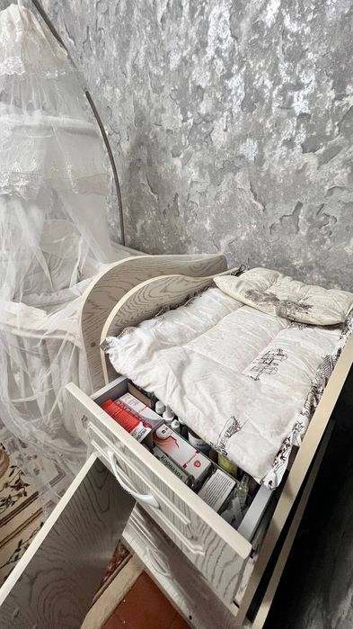 Продается детская мебельная горнитура