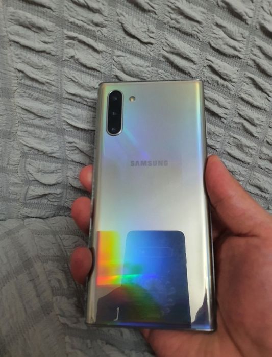 Samsung Galaxy Note 10 12/256GB Silver 5G Flagman Igravoy Holati Ideal