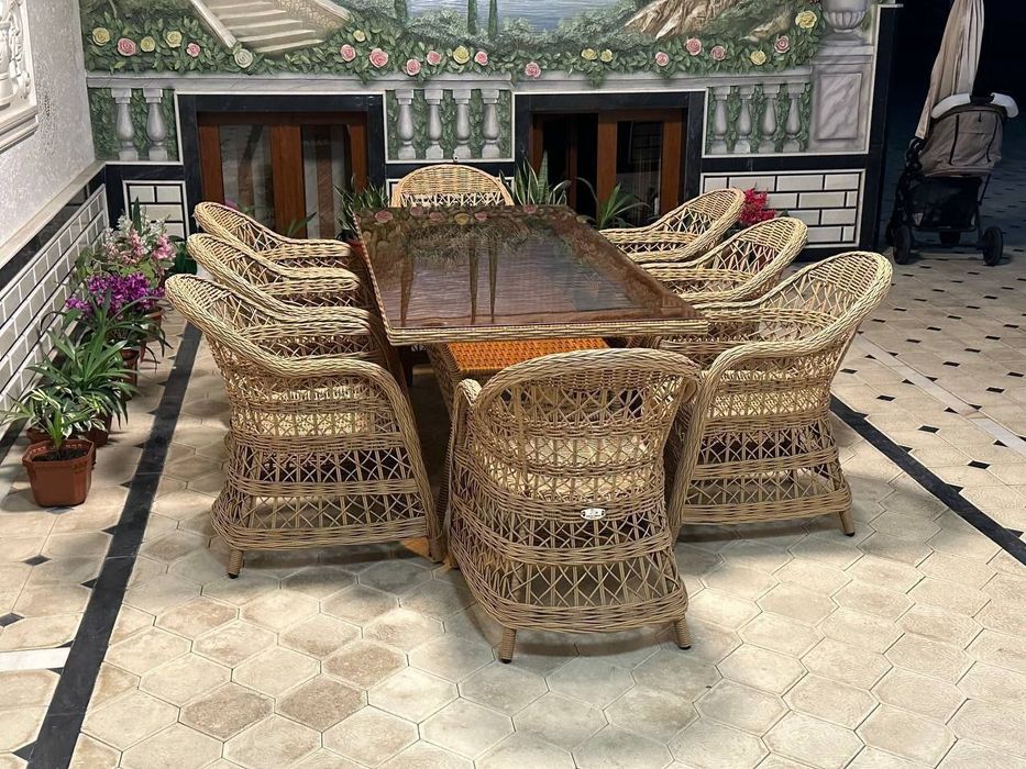 Ratan stol-stullar narzon va sfatli